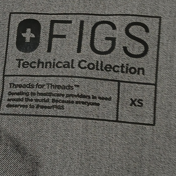 FIGS Scrub Top Graphite Gray Sz XS Medical Uniform Nurse Doctor Vet Tech - Picture 4 of 4